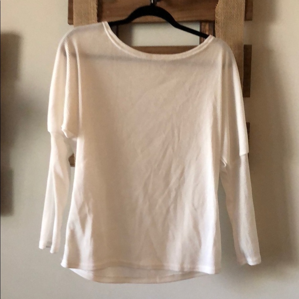 Basic white knit top